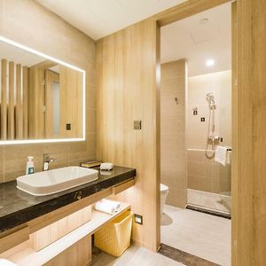 Atour Suite